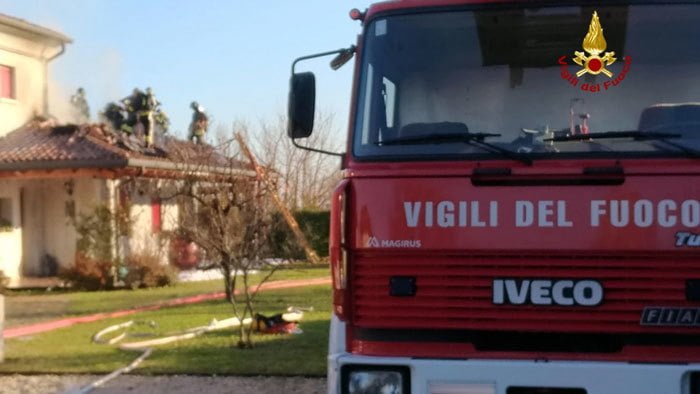 Godega incendio abitazione via tre morer