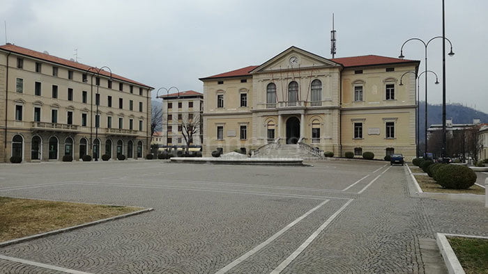 Vittorio veneto municipio piazza del popolo
