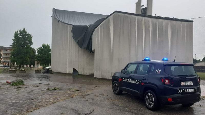 Questa immagine ha l'attributo alt vuoto; il nome del file è asolo-carabinieri-270721-1.jpg