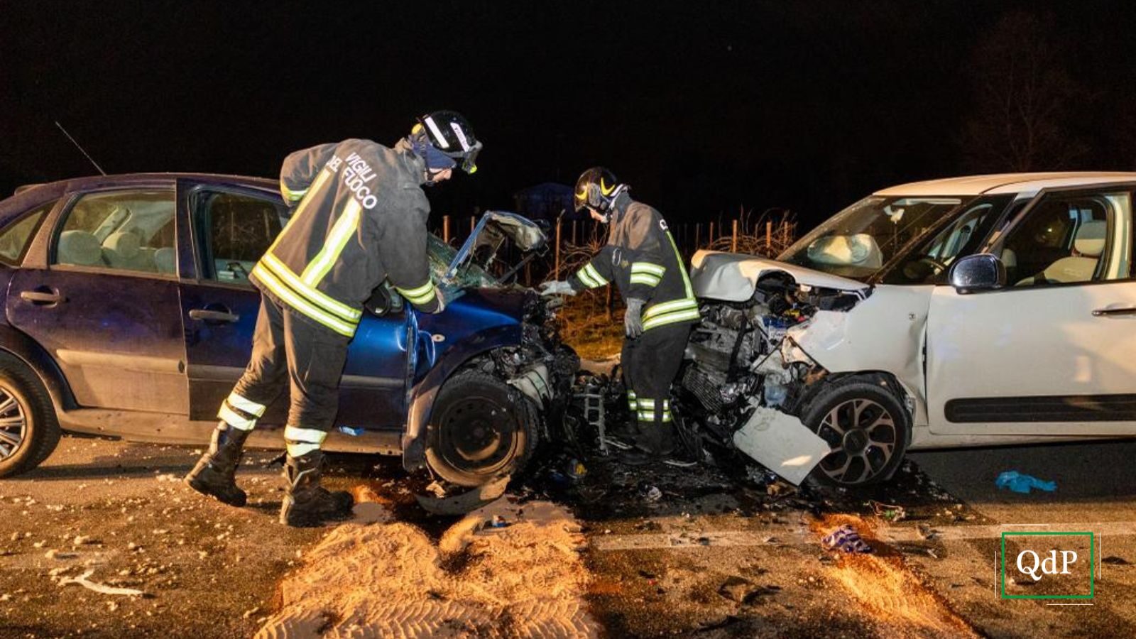 Tragico scontro frontale in via San Pio X