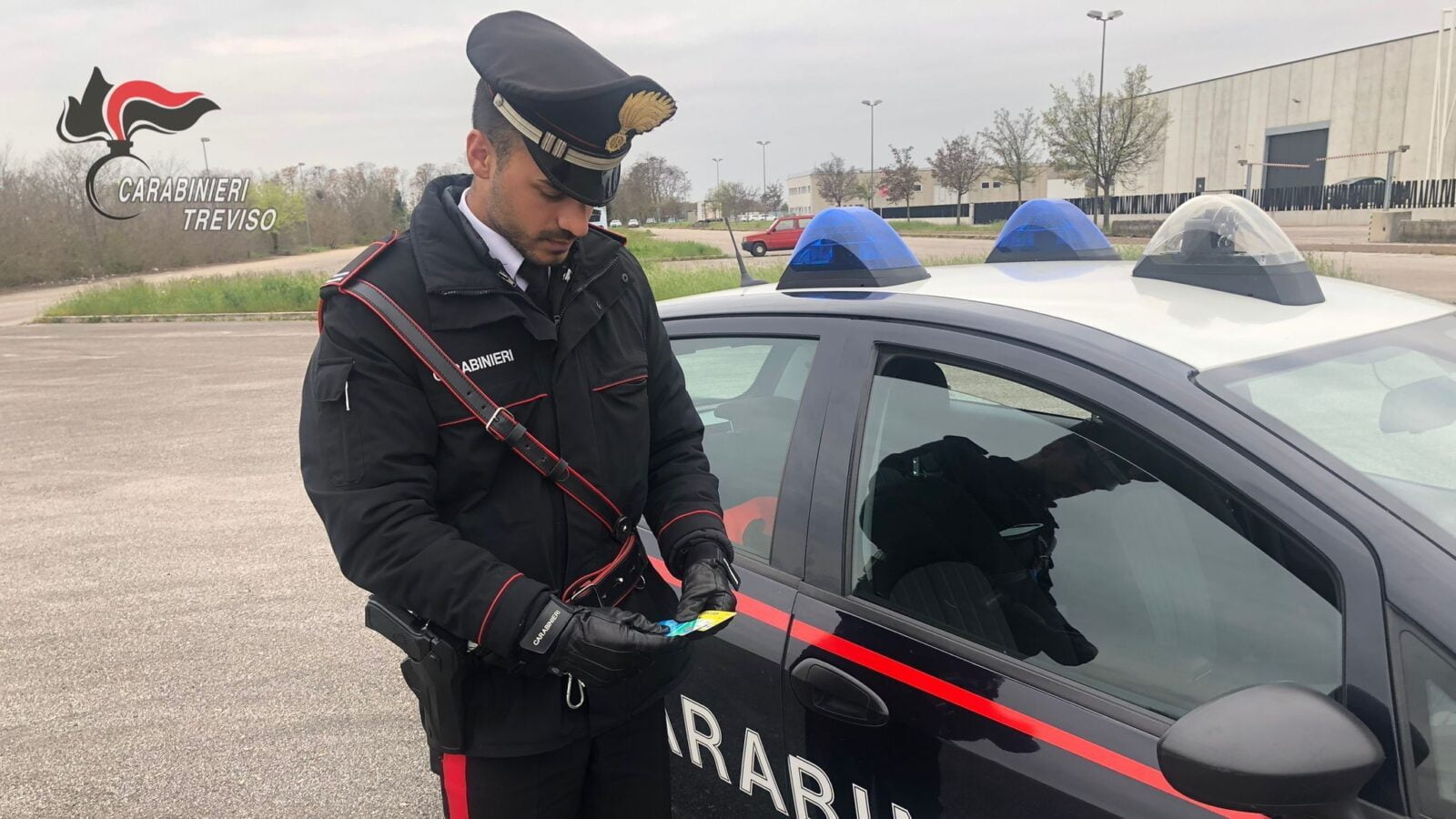 Ricettazione di carte di pagamento, arrestato a febbraio e denunciato a marzo