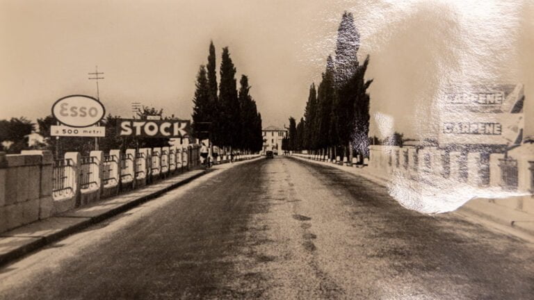 Quando sul ponte della Priula c'erano i cartelloni pubblicitari