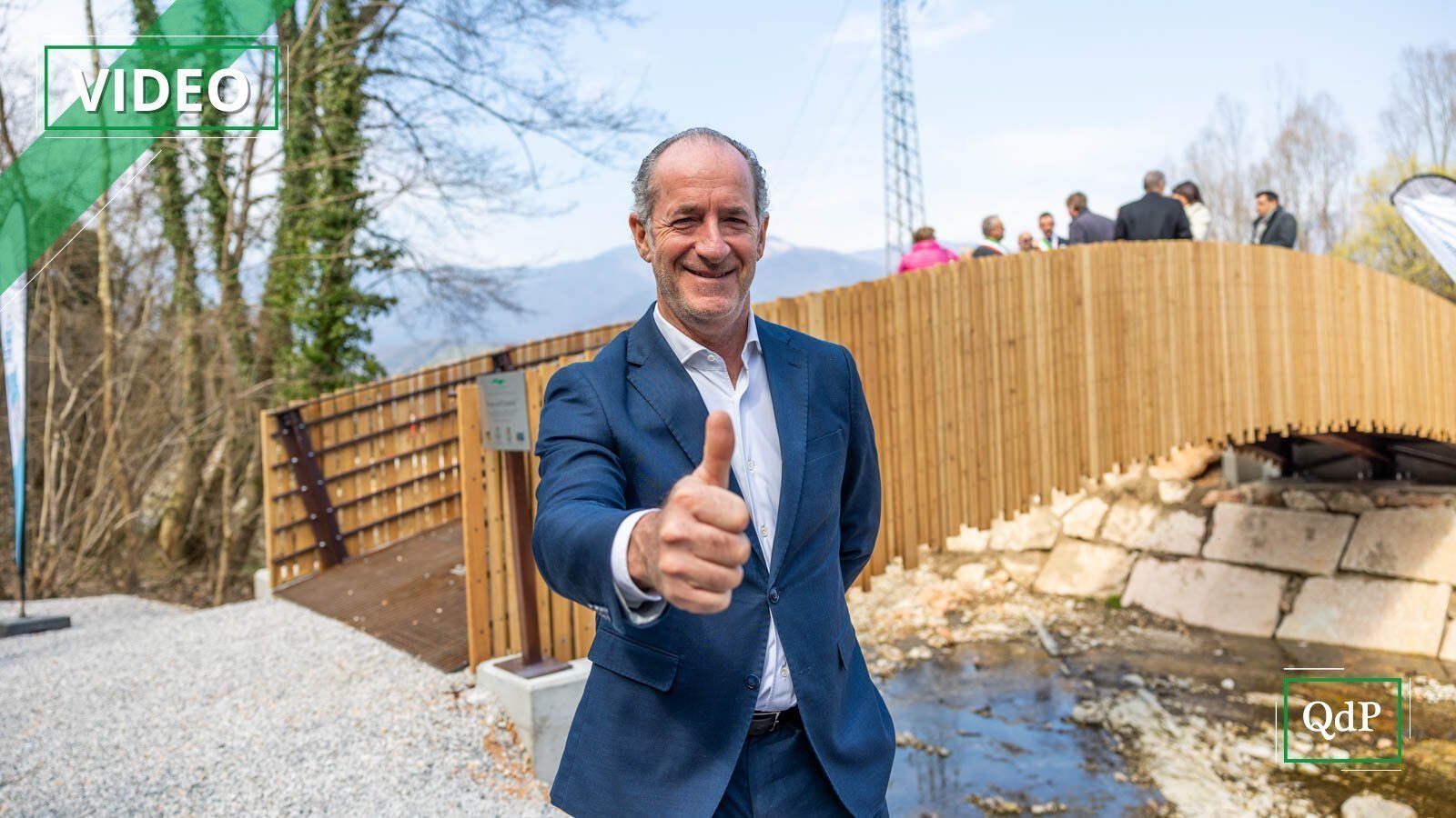 Il presidente della Regione Luca Zaia e il ponte dell'Umanità