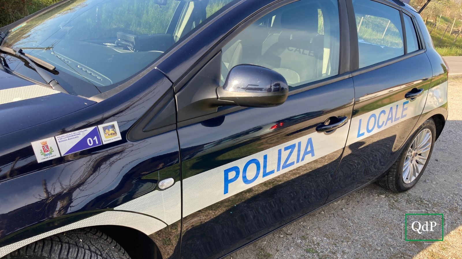 Asolo al volante alticcio in pieno pomeriggio multato dalla