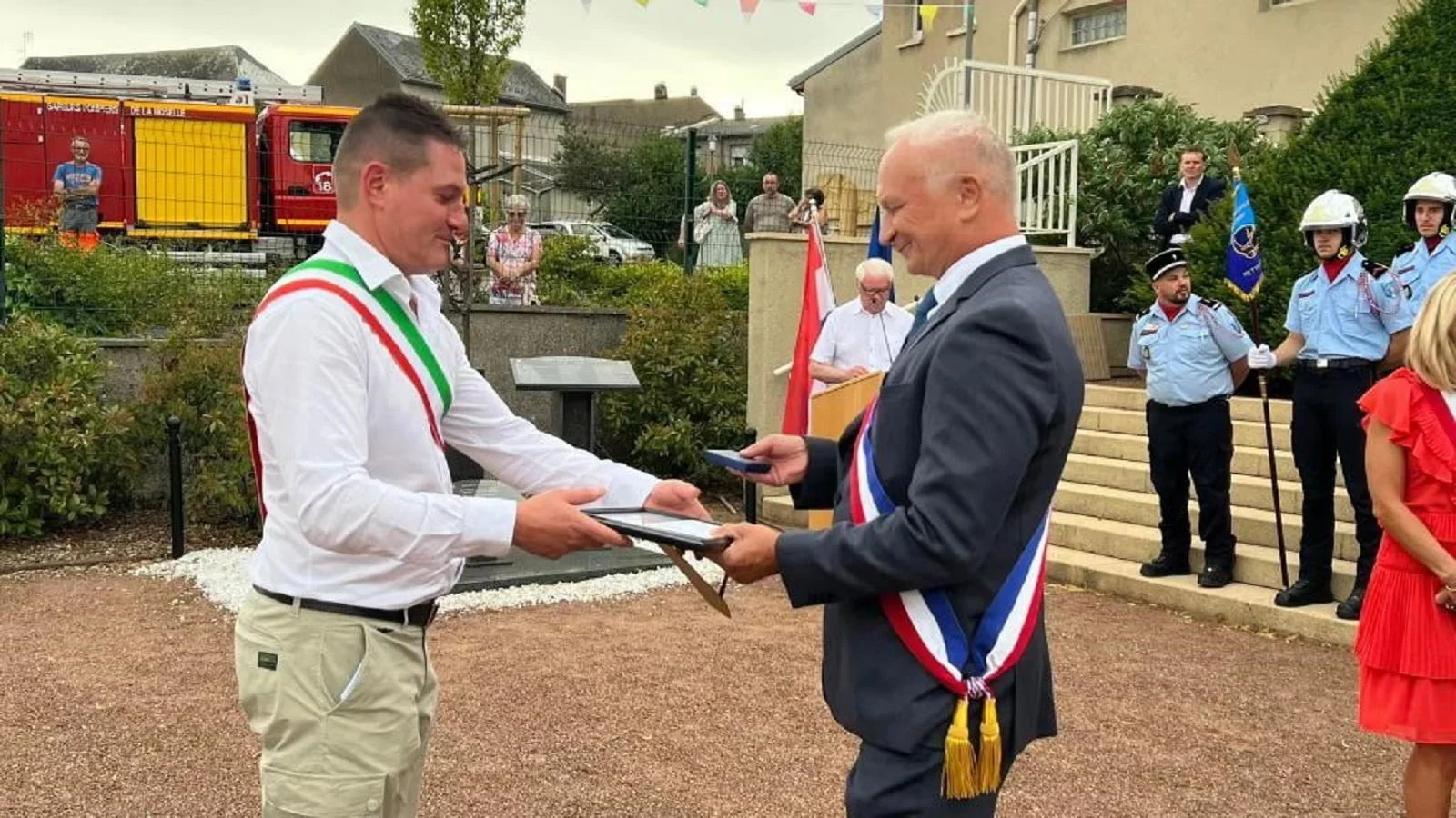 Il sindaco Turato riceve la cittadinanza onoraria di Hettange-Grande