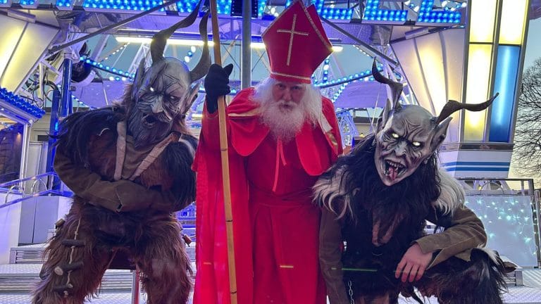 San Nicolò in compagnia dei Krampus